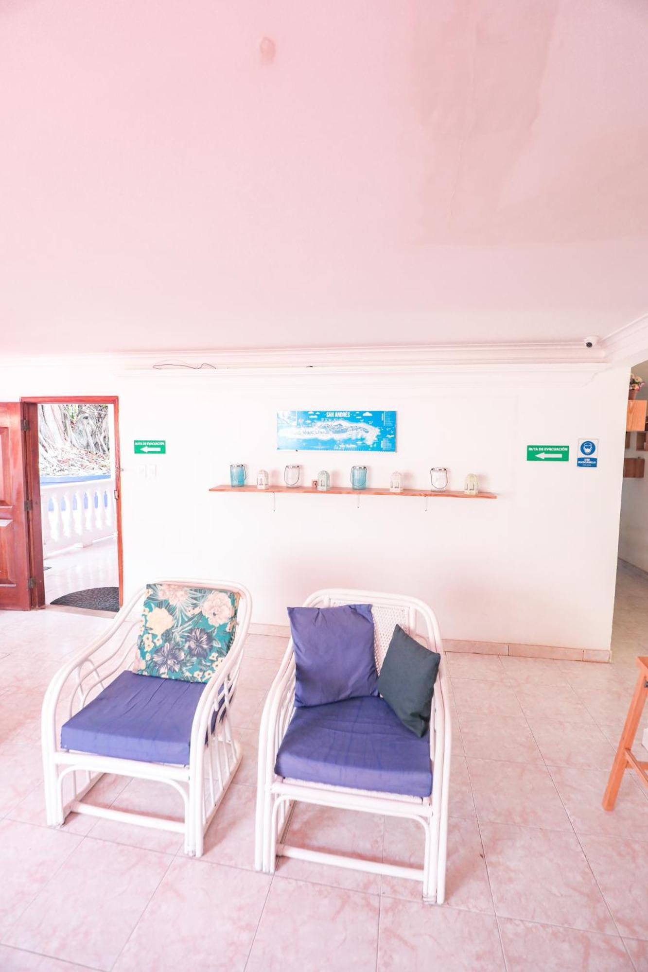 Hostal Palo Alto San Andrés エクステリア 写真